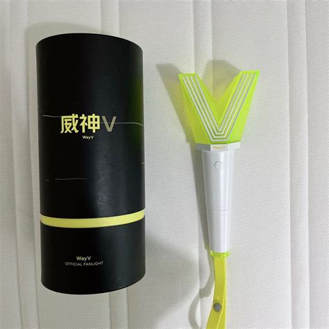 Wts Wayv Lightstick Leekbong Hobbies Toys Memorabilia