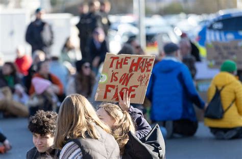 Klima Protest In Coburg Demonstranten Blockieren Kreuzungen Coburg