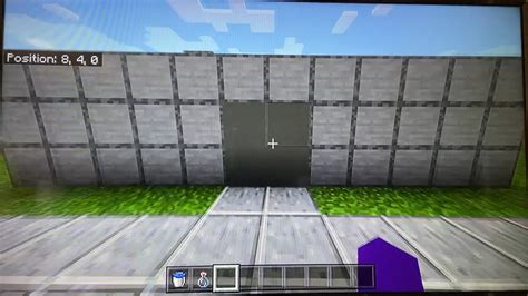 My first 3 comparator piston door with no tutorials! : r/Minecraft