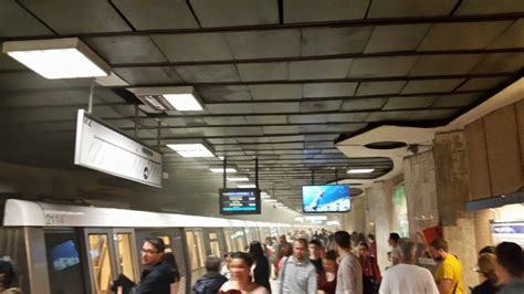 Economica Net Grev De Avertisment La Metrou Joi Ntre Orele