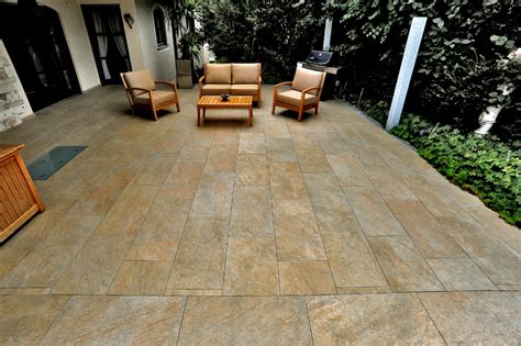 Hdg Pietra Stone Finish Pavers Trust Gold Hdg Building Materials