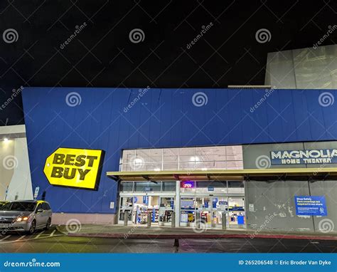 Best Buy Store Sign And Entrance At Night Editorial Stock Photo