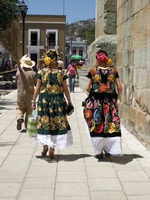 Meghan Cassidy Weavings And Textiles Of Oaxaca Mexican Textiles