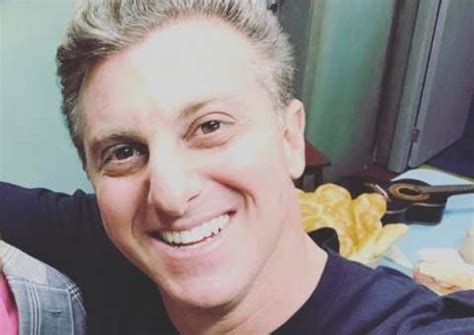 Internautas Resgatam Foto De Luciano Huck Joesley E Detonam