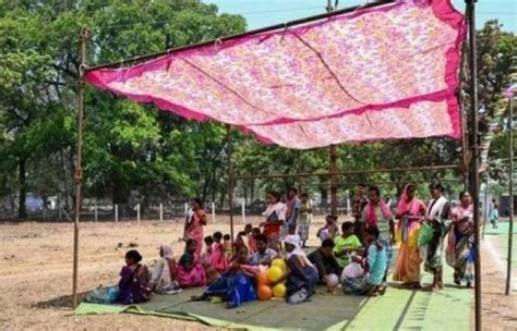 Indians Vote In Scorching Heat As Temperatures Cross 40c