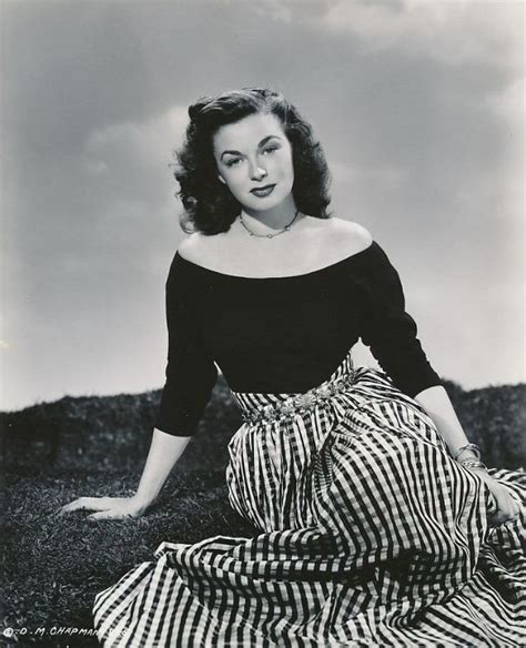 40 Gorgeous Photos Of American Actress Marguerite Chapman In The 1940s