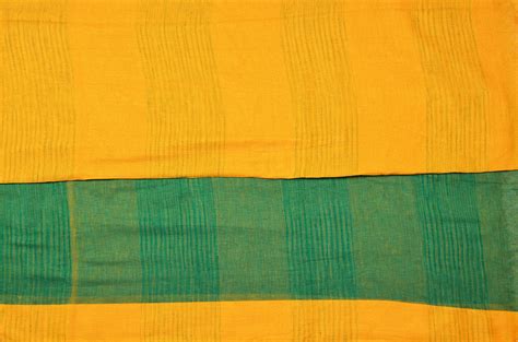 Tvis And Bliss Green And Yellow Jhorna Soft Handloom Cotton Saree