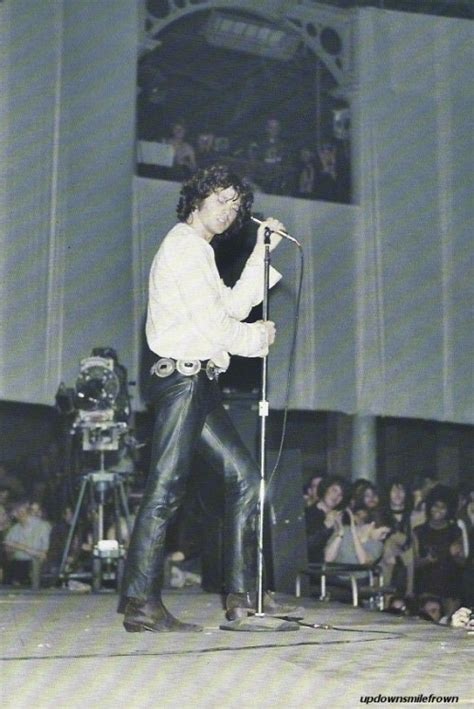 BOHEMIANS + BANDITS BANQUET. - updownsmilefrown: Jim Morrison on stage.