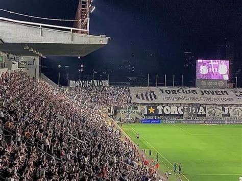 Torcida Do Santos Esgota Ingressos Para Jogo Contra O Cruzeiro Na Vila