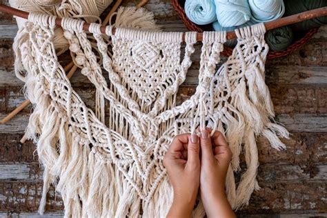 12 Gorgeous Diy Large Macrame Wall Hanging Patterns Macrame For Beginners