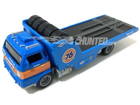 T Hunted Todos os detalhes do novo lote da série Team Transport da Hot Wheels