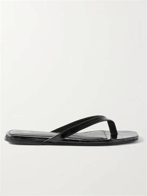 These Are the 5 Biggest Sandal Trends of 2023 | Who What Wear