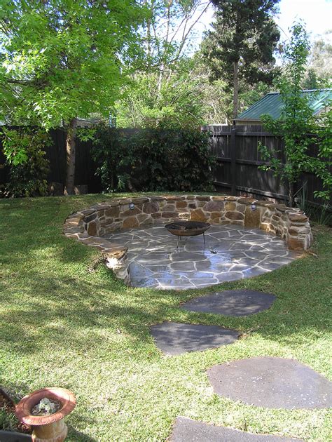 Fire pit landscaping – Warrandyte | Love Your Landscape