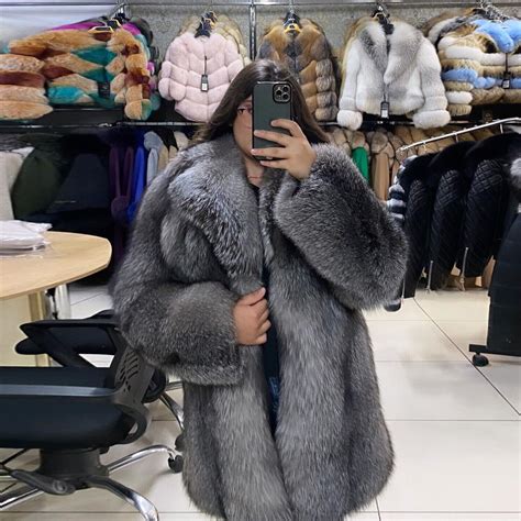 Women Luxury Real Full Pelt Silver Fox Fur Coat Natural Notched Lapel