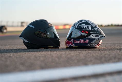 Racing Helmets Garage Shoei X Spirit III M Márquez Aragon 2015