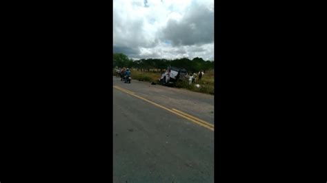 Van Passageiros Capota E Deixa Feridos Em S O Jos Da Tapera Al