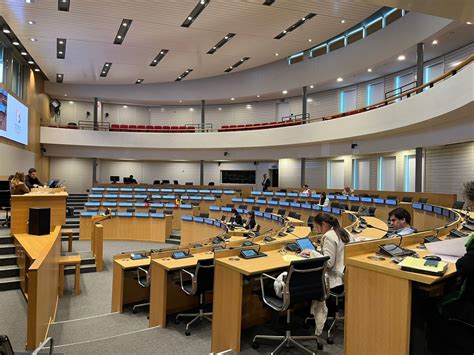 Visite Du Parlement De La Fédération Wallonie Bruxelles Défi