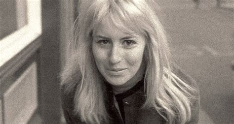 Cynthia Lennon, The Mistreated First Wife Of John Lennon