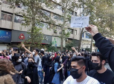 Iran Trzeci Tydzie Protest W Po Mierci Mahsy Amini Jest Wiele Ofiar