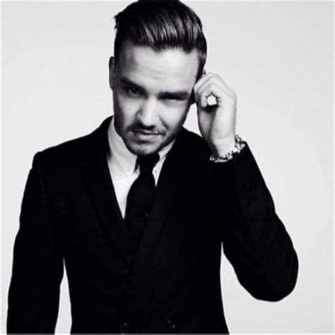 Liam Payne Biography British Singer