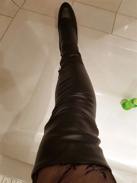 Lepard Outfit With Black Boots And Lingerie Pics XHamster