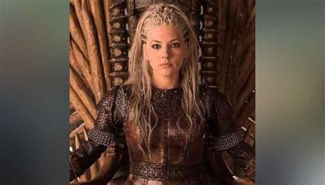 Vikings: Lagertha actress meets President of Ukraine