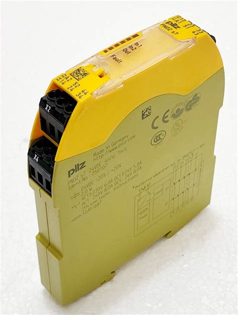 Pilz Pnoz Safety Relay S V Dc Made In Germany Ebay