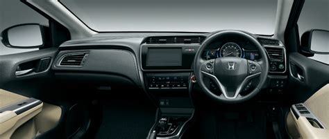 Honda Grace Facelift Launched in Japan with Honda Sensing Suite ...