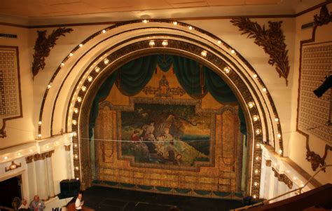 Muncie Civic Theatre in Muncie, IN - Cinema Treasures