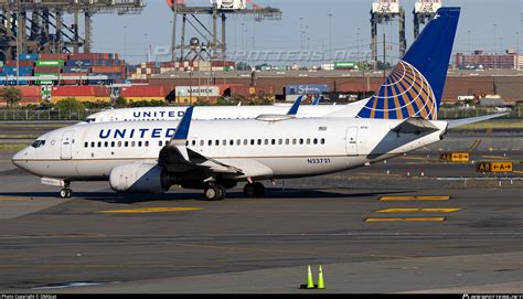 N23721 United Airlines Boeing 737-724(WL) Photo by OMGcat | ID 1472399 ...