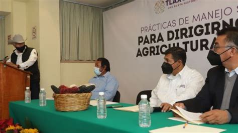 Presenta Sefoa Proyecto Para Reconvertir La Agricultura Tradicional A