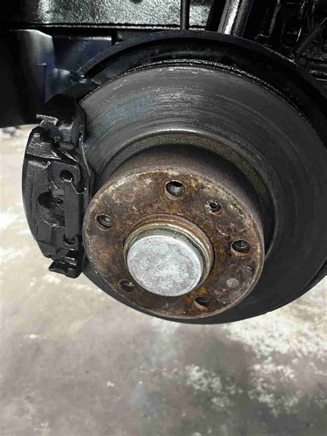 How To Easily Master The Brake Bleeding Process