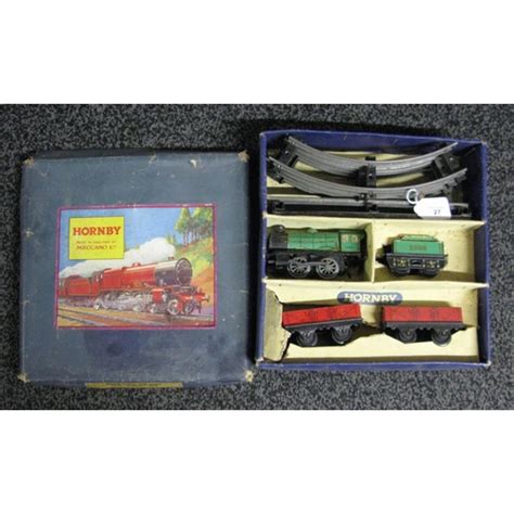 Boxed 1936 1941 Hornby Meccano Clockwork O Gauge Tinplate MO Goods Set