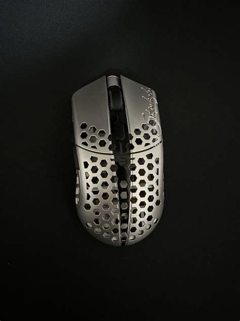 Finalmouse Starlight Pro Tenz Mサイズ メルカリ