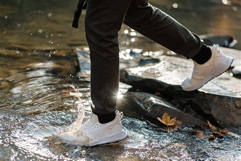 The 20 Best Waterproof Sneakers Available Online in 2022! – Loom Footwear