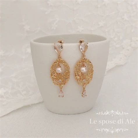 Eleganti Orecchini Placcati Oro Con Perle Vere E Goccia Di Etsy Italia Orecchini Oro Perle