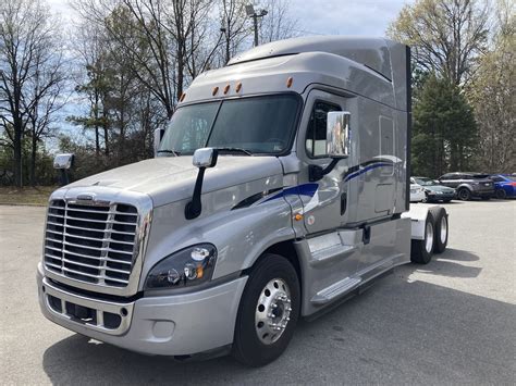 Freightliner Cascadia Excel Truck Group