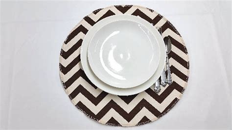 Set Of 4 Round Placemats Zigzag Brown Natural Zigzag Chevron