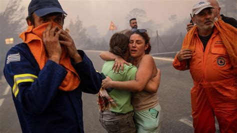 Grecia ordena más evacuaciones y pide ayuda a la UE por los incendios