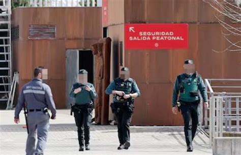 Perquisizione Della Guardia Civil Nella Sede Della Federcalcio Spagnola