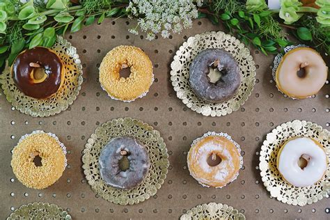 How to Create a Donut Wall for Your Wedding | No Blog Title Set