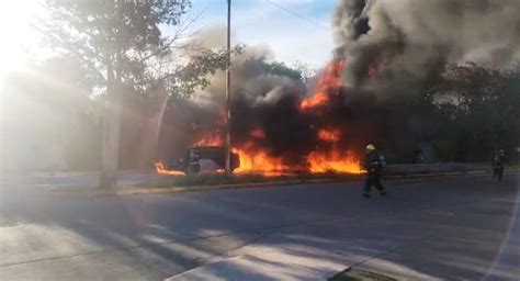 Se Incendia Cami N Cargado Con Cerveza En Valle Alto