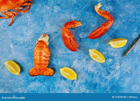 It Is Delicious To Eat Lobster And Lemon On The Table Freshly Cooked