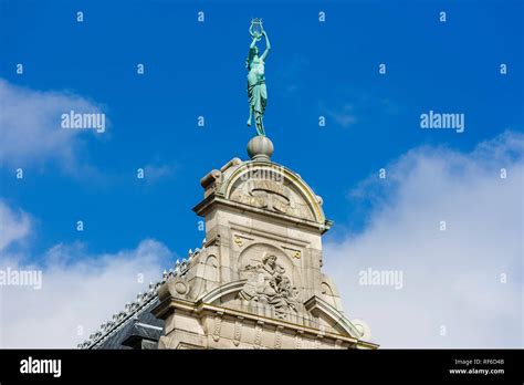 Royal Dutch Theater Hi Res Stock Photography And Images Alamy