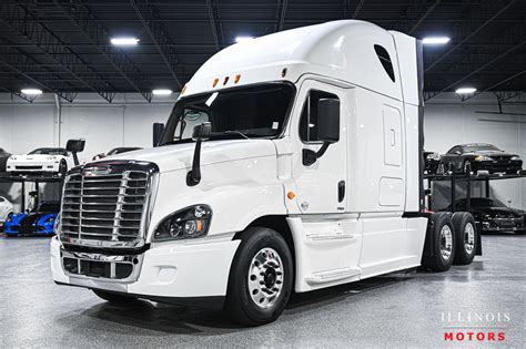 Freightliner Cascadia Sleeper