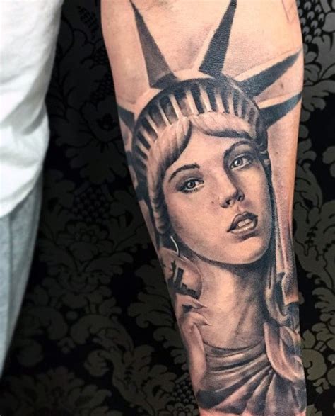 Tatuajes De La Estatua De La Libertad Con El Significado