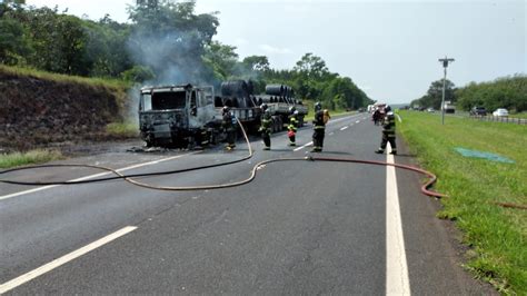 Carreta Pega Fogo Na Rodovia Anhanguera Em S O Sim O