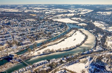 Mülheim an der Ruhr von oben Winterluftbild Insel am Ufer des