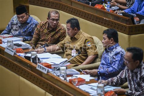 Rdp Penyelenggara Pemilihan Umum Dengan Komisi Ii Dpr Antara Foto