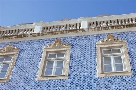 Portugal: the City of Tiles - Discover Walks Blog